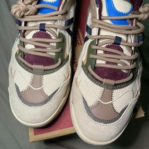 Vans Varix Wc size 10.5 Brand new